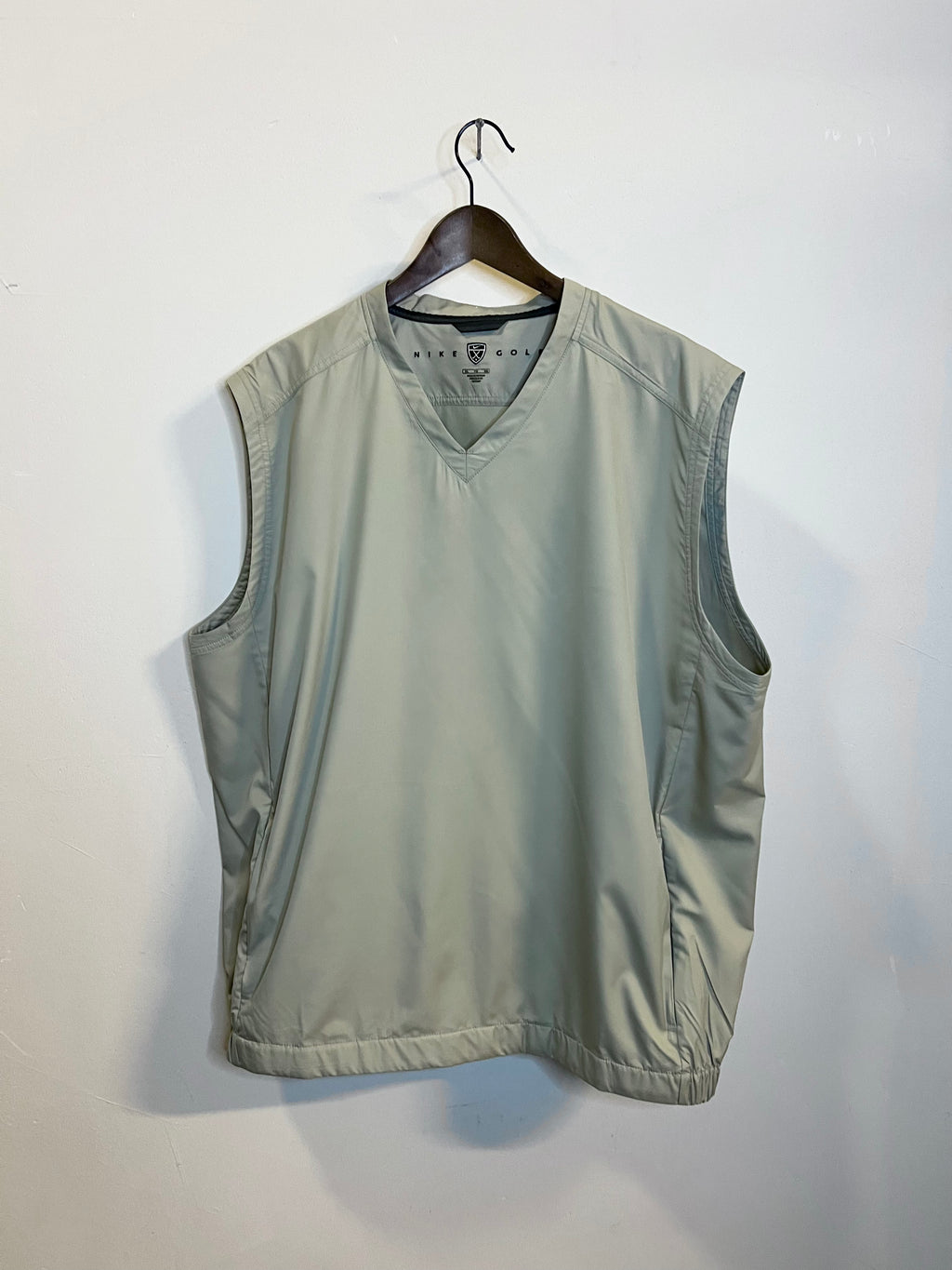 Nike Golf windbreaker vest (XL)