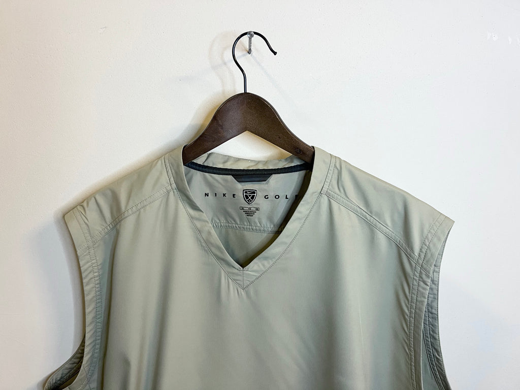 Nike Golf windbreaker vest (XL)