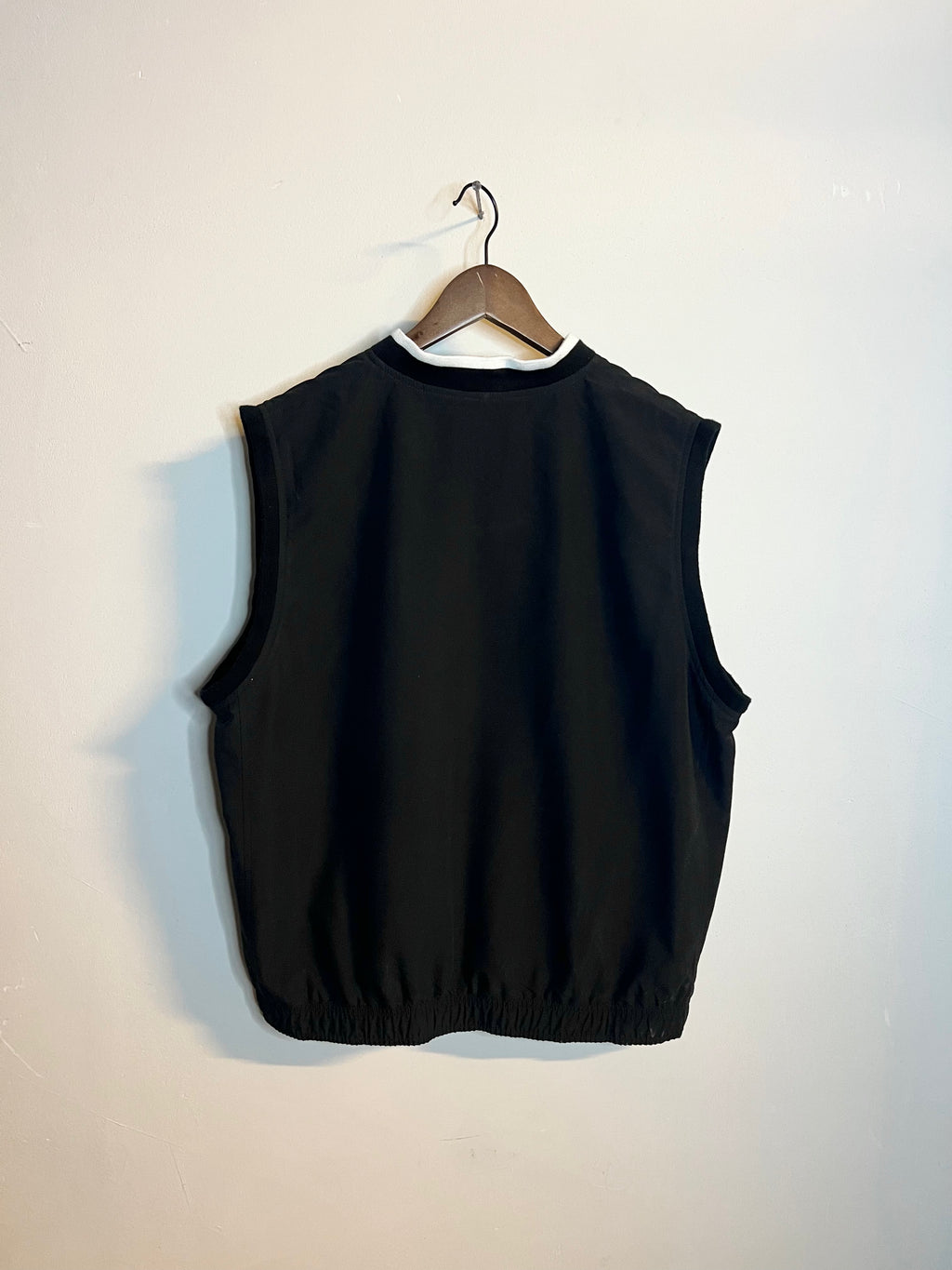 Vertical windbreaker vest (M/L)