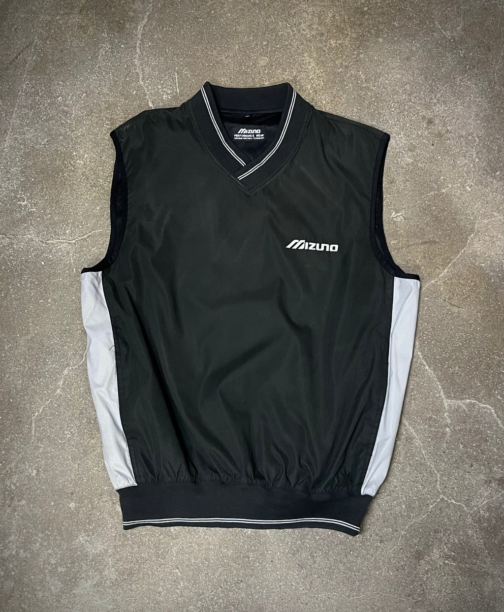 Mizuno vest - Black (M/XL)