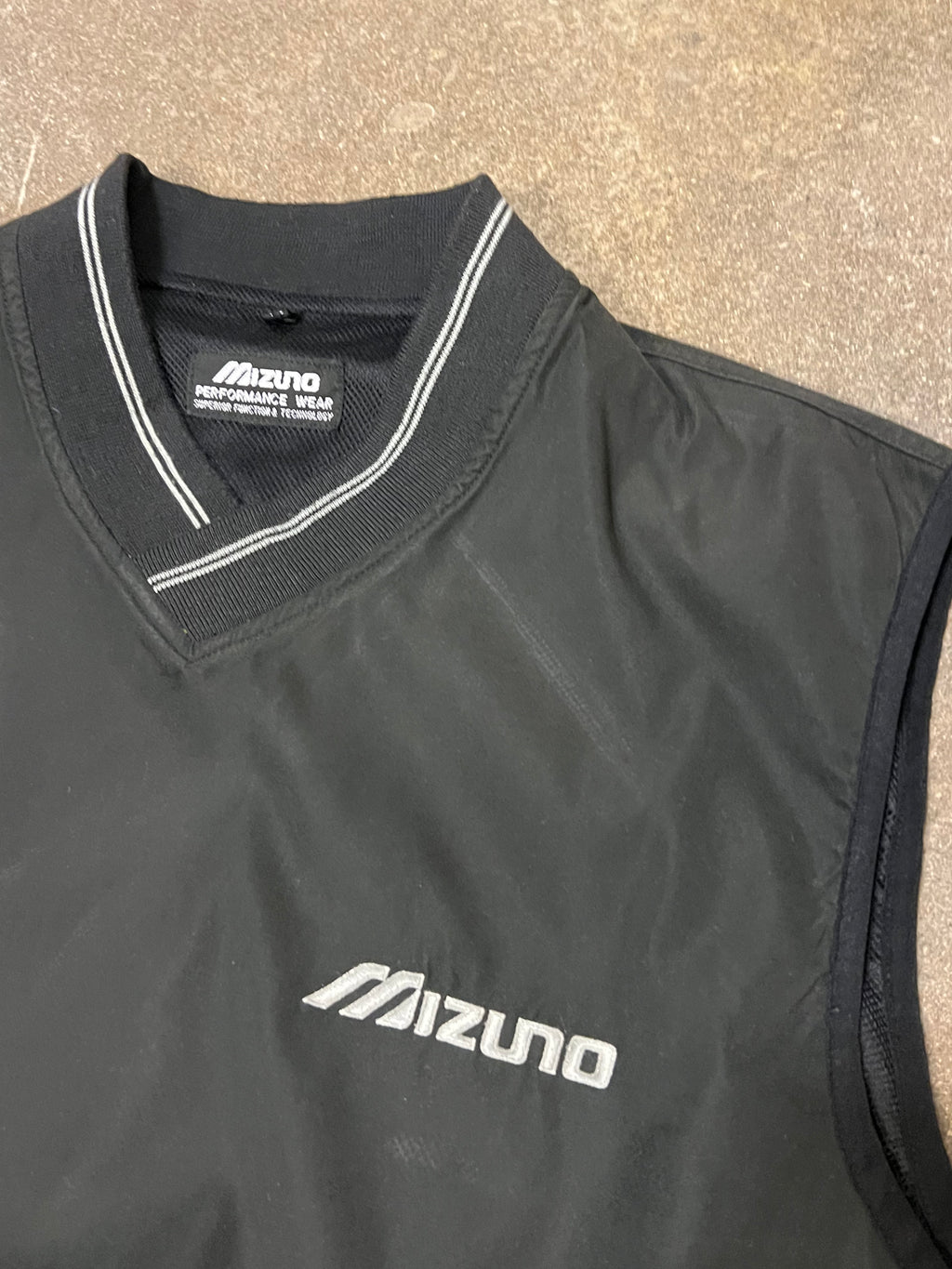 Mizuno vest - Black (M/XL)