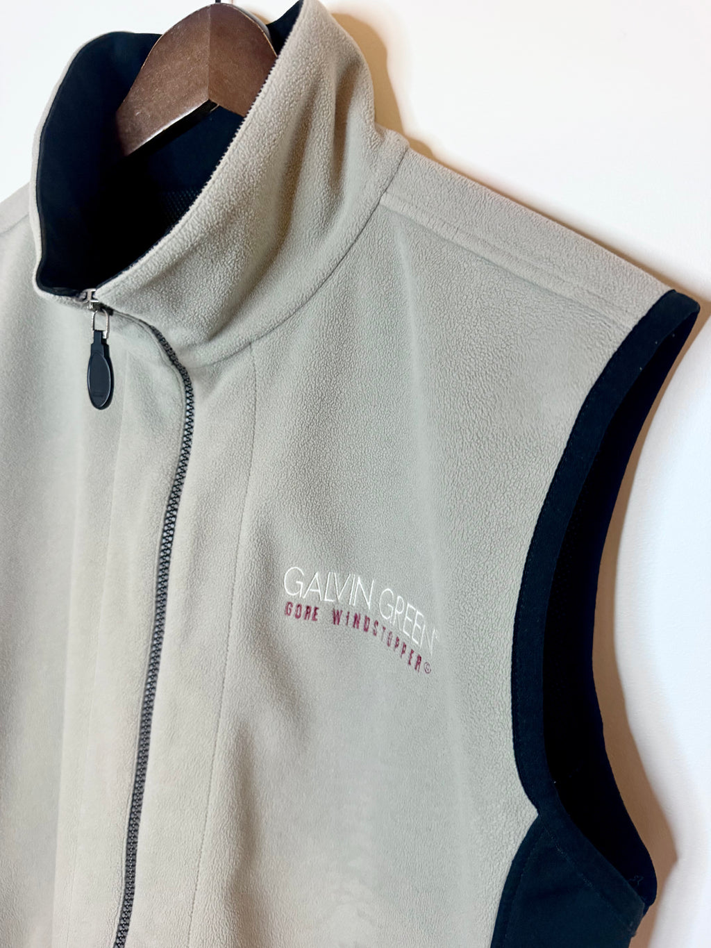 Galvin Green fleece vest — grey (M)