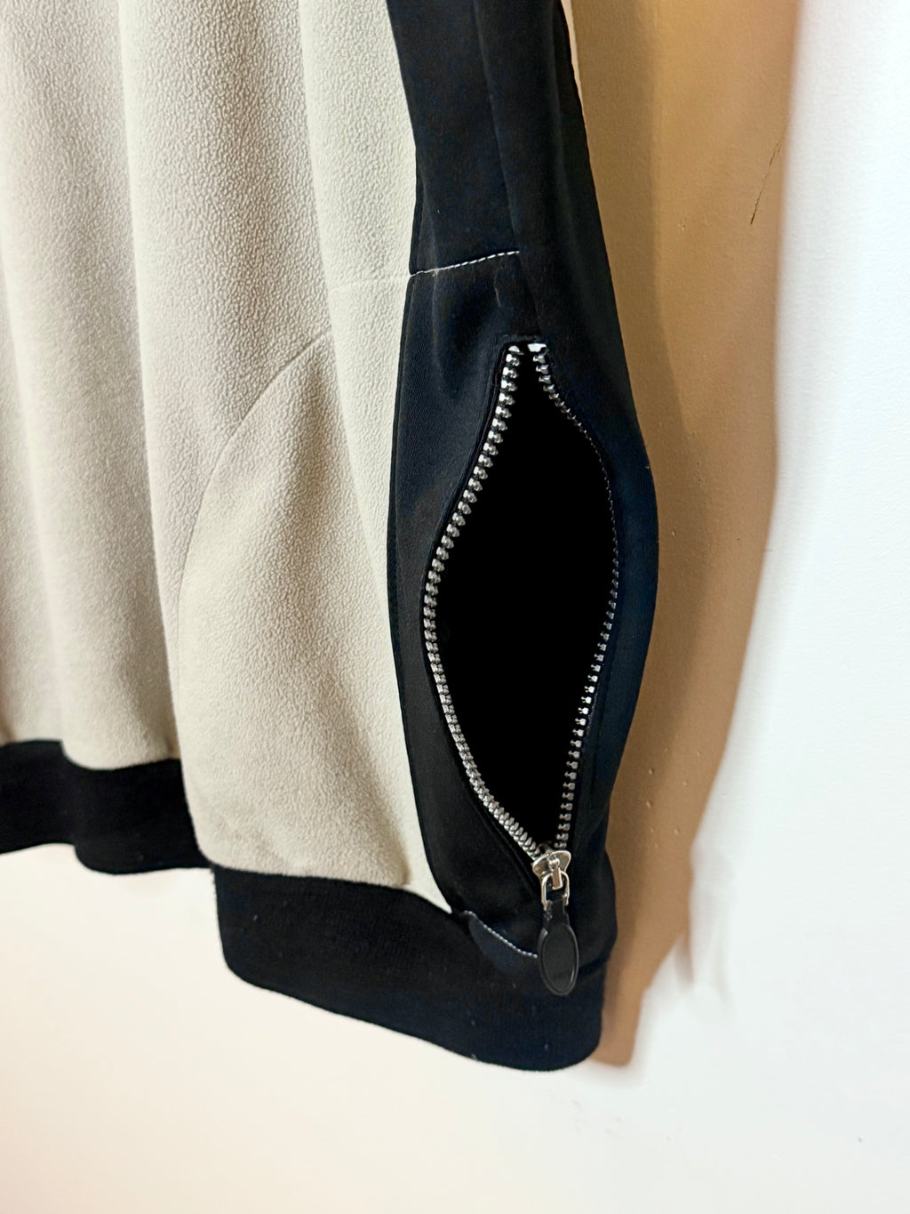 Galvin Green fleece vest — grey (M)